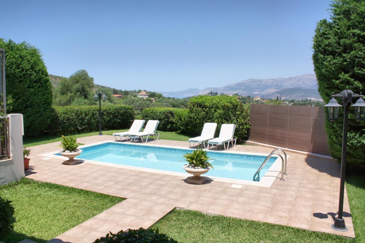 Traditional Villa Mandola Livathos  ภายนอก รูปภาพ